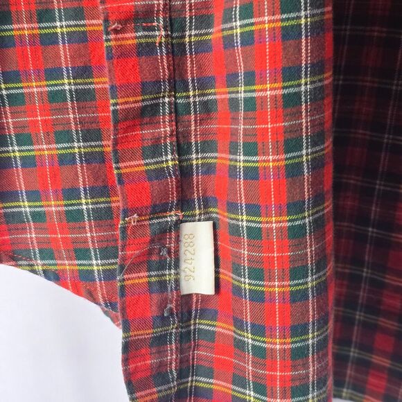 Nordstrom Men’s Plaid Shirt Red & Blue Size 16 1/2-33 Relaxed Fit Button-Down - Picture 4 of 15